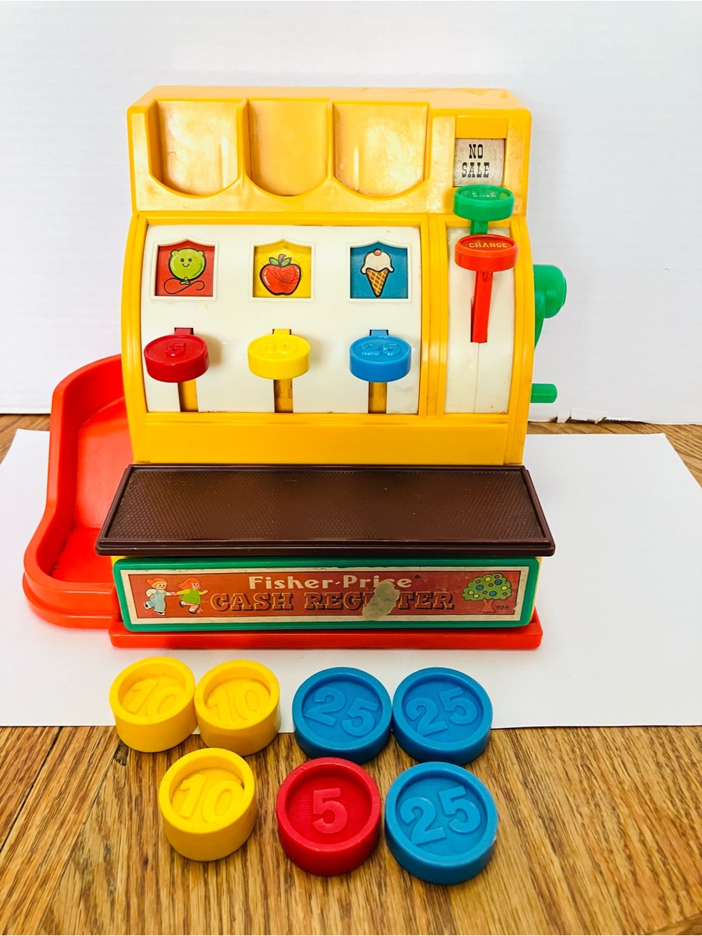Fisher Price 1974 Toy Cash Register Works Has 7 Coins Minor Marks Read - Picture 2 of 12